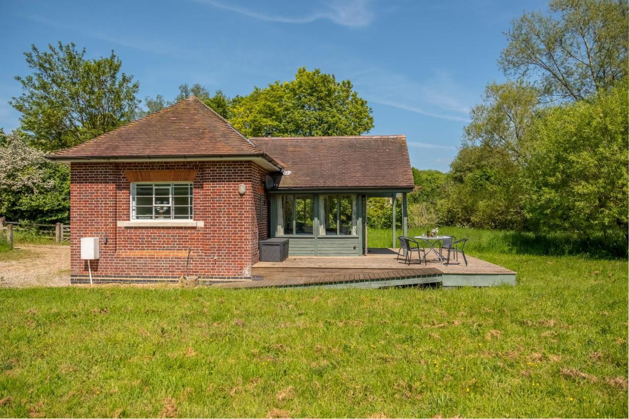 Villa Ultimate Constable Country Rural Retreat - The Pump House à Colchester Extérieur photo
